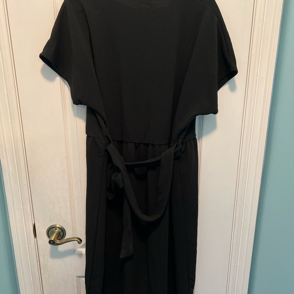 Boohoo Black Maxi Dress - Picture 3 of 3